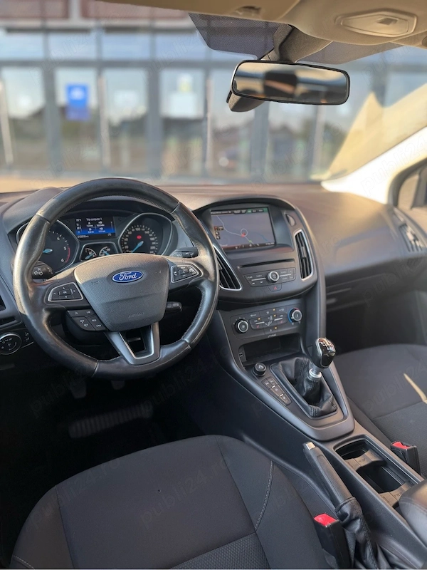 FORD Focus 2015 — imagine 8