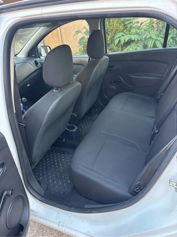 DACIA Logan 2020 — imagine 2