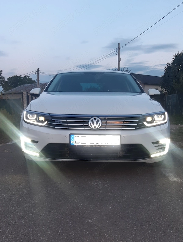 VOLKSWAGEN Passat 2018 — imagine 3