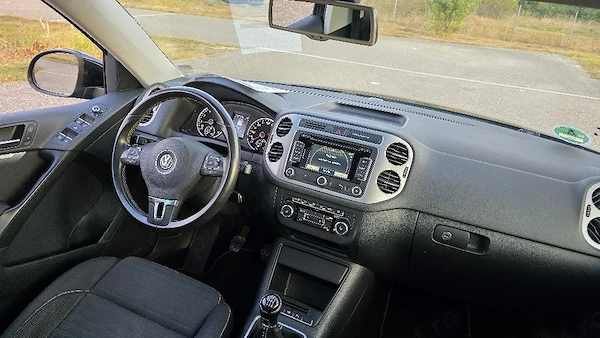 VOLKSWAGEN Tiguan 2015 — imagine 5