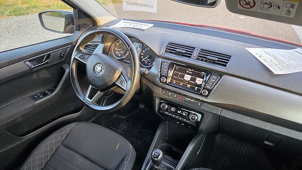 SKODA Fabia 2016 — imagine 4