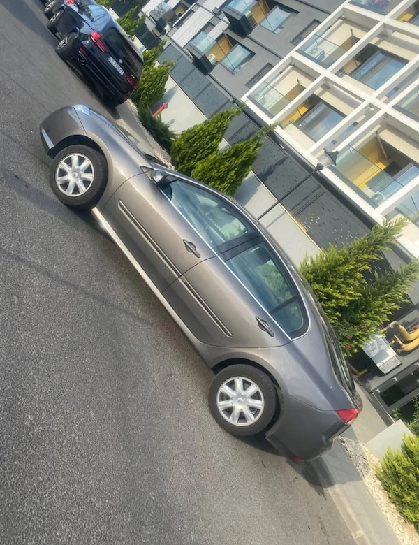 RENAULT Laguna 2010 — imagine 7