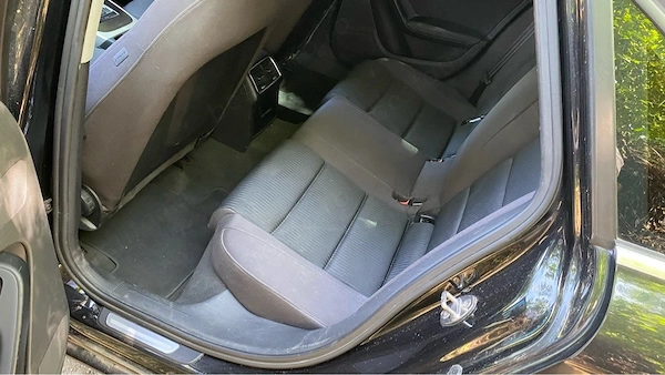 AUDI A4 2009 — imagine 2