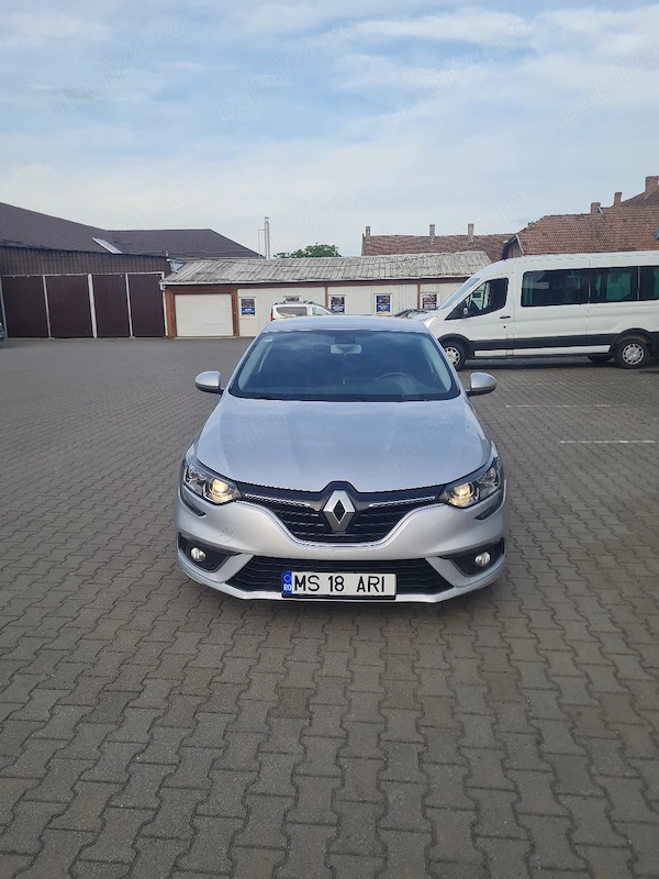 RENAULT Megane 2019 — imagine 3
