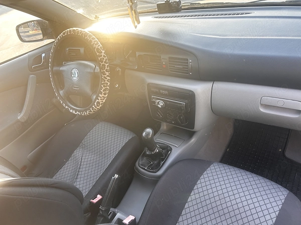 SKODA Octavia 2002 — imagine 3