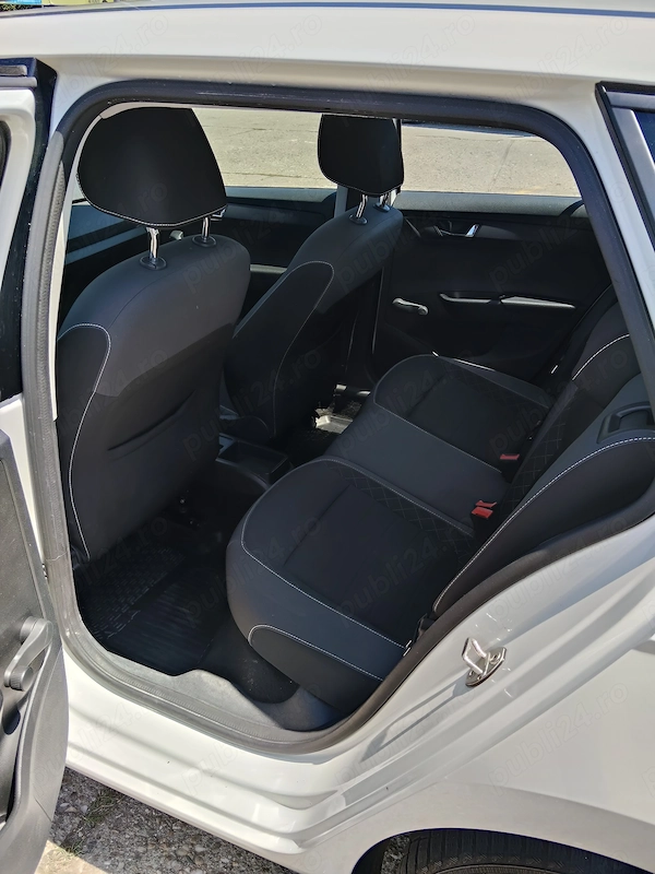SKODA Fabia 2022 — imagine 5