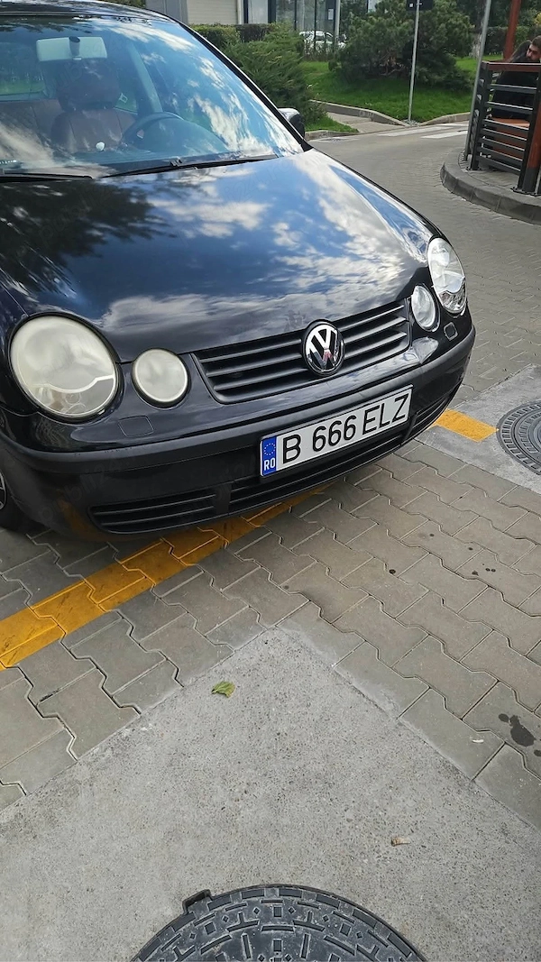 VOLKSWAGEN Polo 2002 — imagine 2