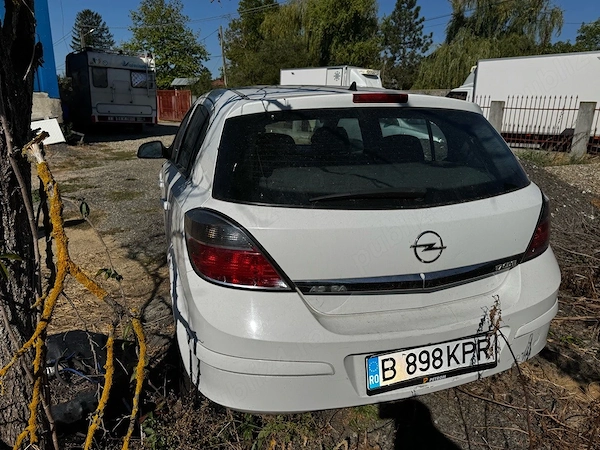OPEL Astra 2012 — imagine 3
