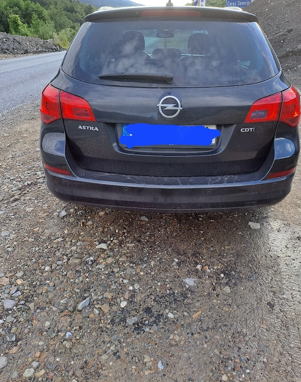OPEL Astra 2012 — imagine 4
