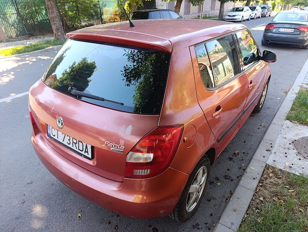 SKODA Fabia 2008 — imagine 4