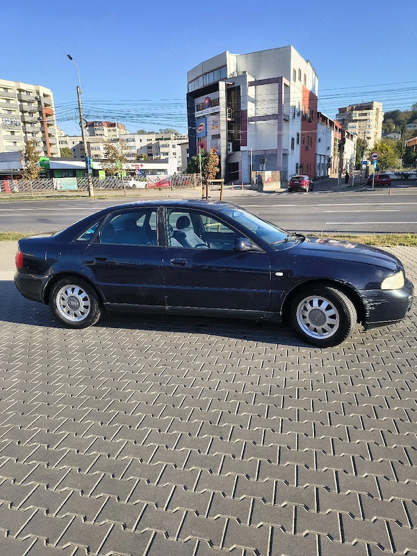 AUDI A4 2001 — imagine 3