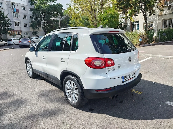 VOLKSWAGEN Tiguan 2011 — imagine 4