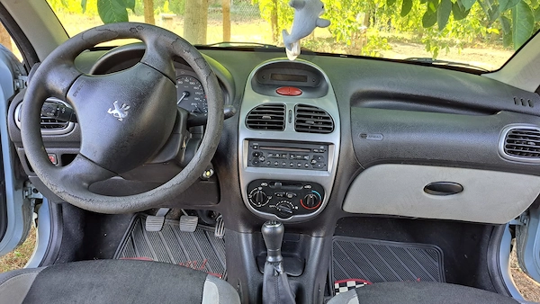 PEUGEOT 206 2006 — imagine 4