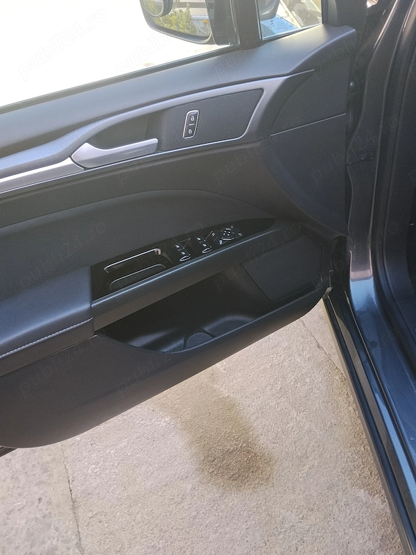 FORD Mondeo 2018 — imagine 4