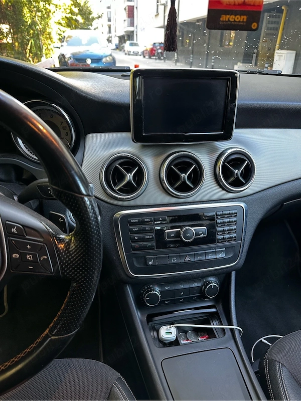 MERCEDES-BENZ CLA 2015 — imagine 2