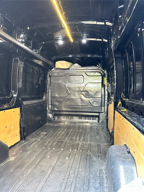 FORD Transit 2016 — imagine 3