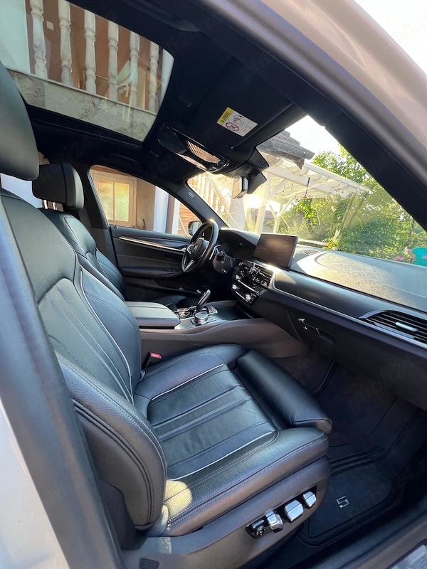 BMW 5 Series 2020 — imagine 9