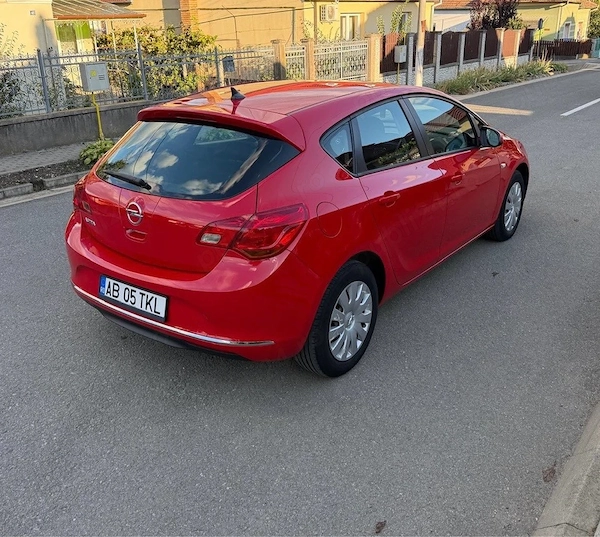 OPEL Astra 2014 — imagine 5