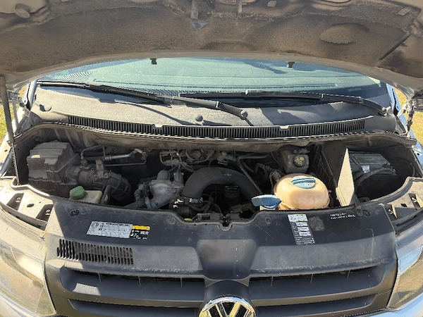 VOLKSWAGEN Transporter 2015 — imagine 4