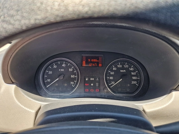 DACIA Logan 2011 — imagine 18