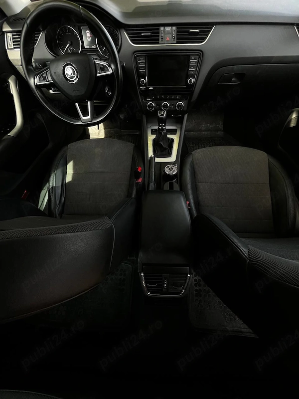 SKODA Octavia 2015 — imagine 3