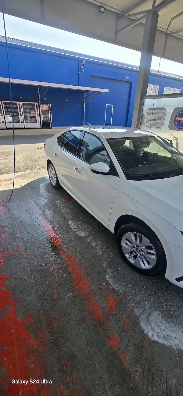 SKODA Octavia 2022 — imagine 3