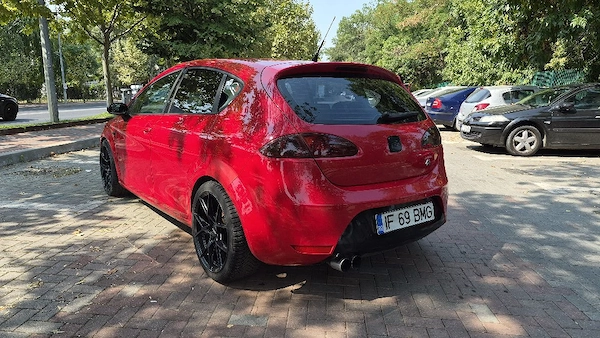 SEAT Leon 2008 — imagine 3