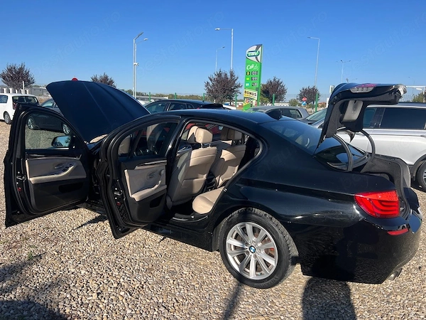 BMW 5 Series 2011 — imagine 7