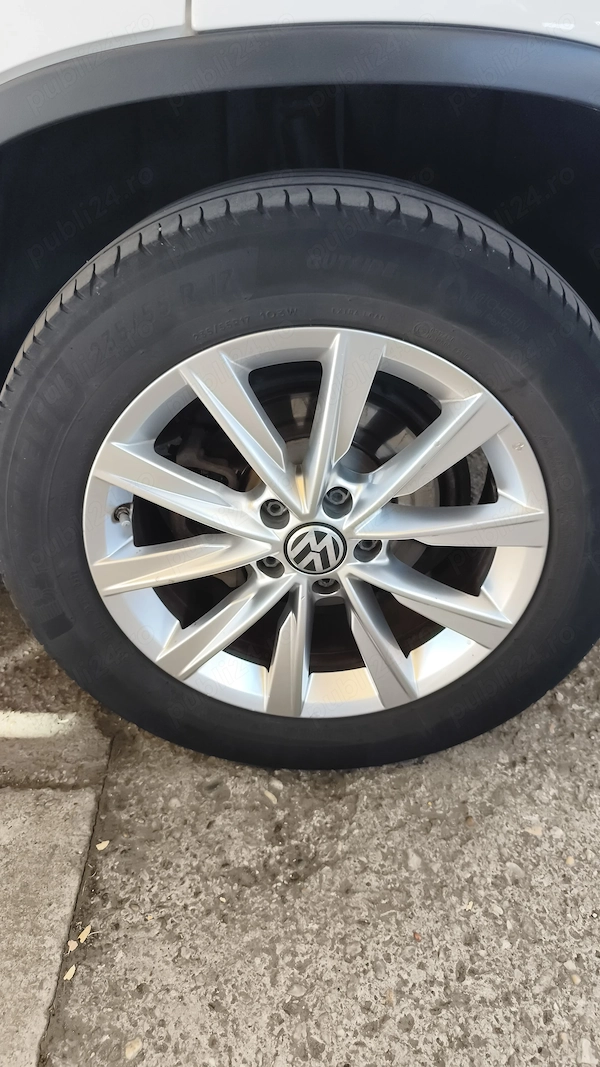 VOLKSWAGEN Tiguan 2013 — imagine 8