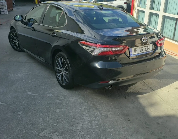 TOYOTA Camry 2022 — imagine 6