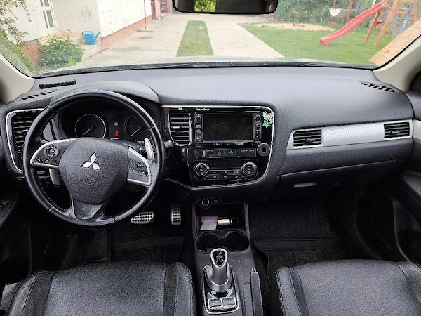 MITSUBISHI Outlander 2014 — imagine 4