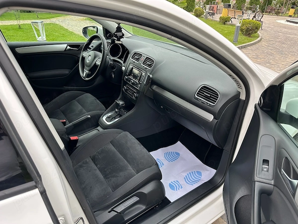 VOLKSWAGEN Golf 2010 — imagine 3