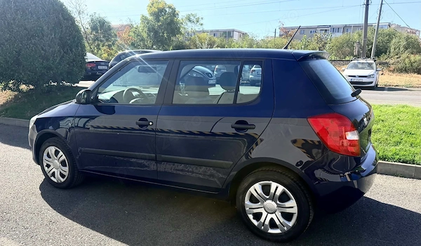 SKODA Fabia 2011 — imagine 5