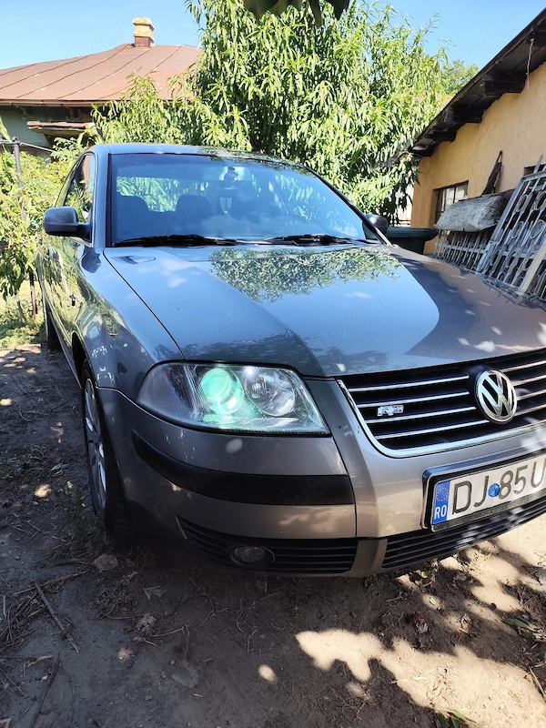 VOLKSWAGEN Passat 2002 — imagine 2