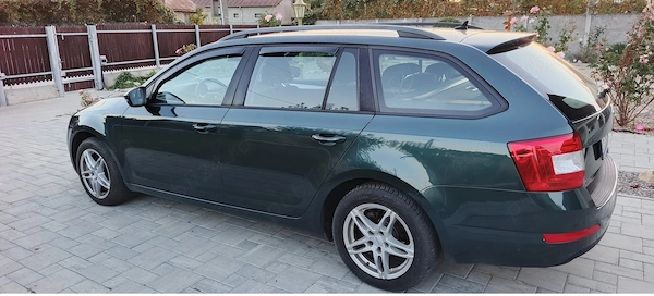 SKODA Octavia 2013 — imagine 4