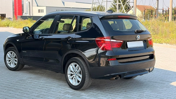 BMW X Series (Generic) 2011 — imagine 6