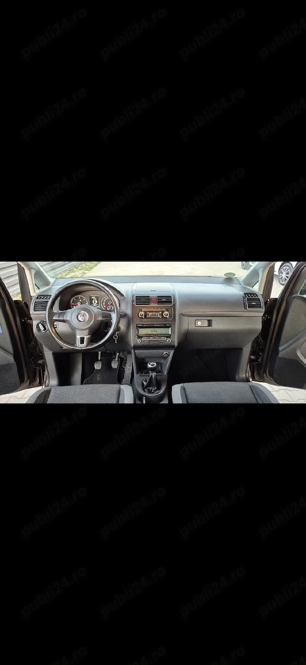 VOLKSWAGEN Touran 2011 — imagine 4