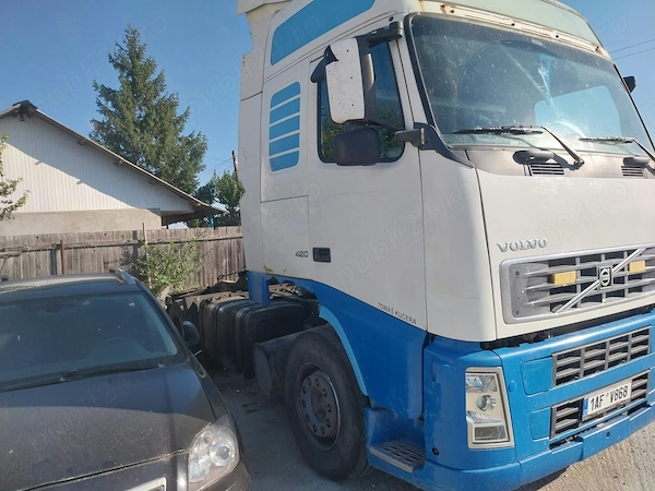 VOLVO 440 2005 — imagine 3