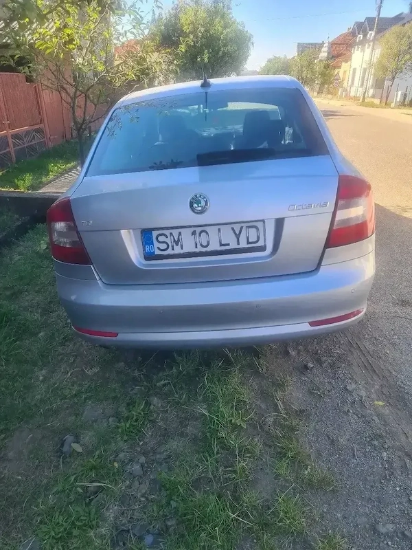 SKODA Octavia 2012 — imagine 5