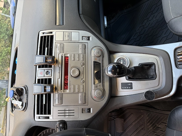 FORD Kuga 2010 — imagine 6