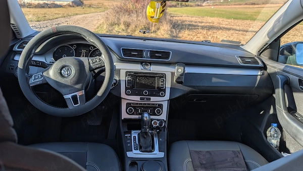 VOLKSWAGEN Passat 2011 — imagine 8