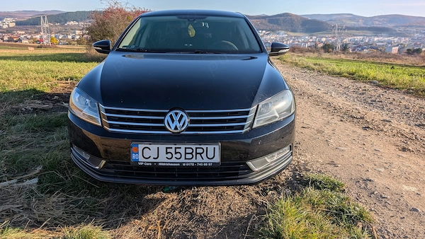 VOLKSWAGEN Passat 2011 — imagine 2