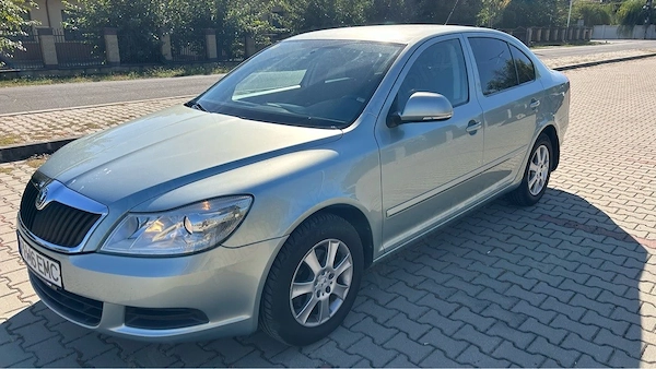 SKODA Octavia 2010 — imagine 2