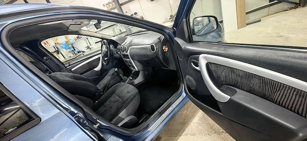 DACIA Logan 2011 — imagine 5