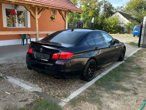 BMW 5 Series 2011 — imagine 3