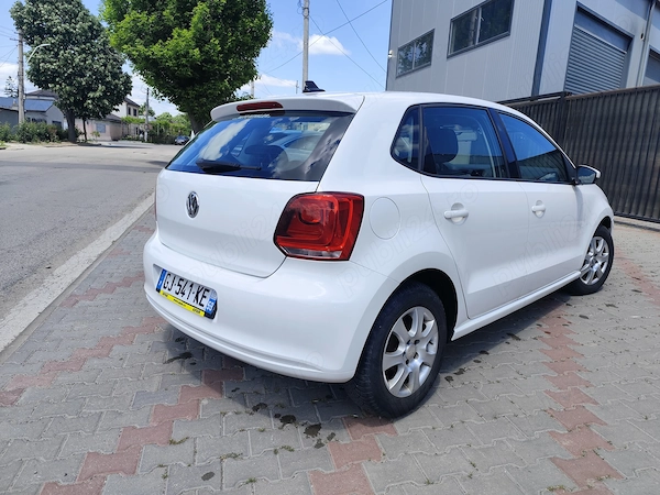 VOLKSWAGEN Polo 2010 — imagine 5