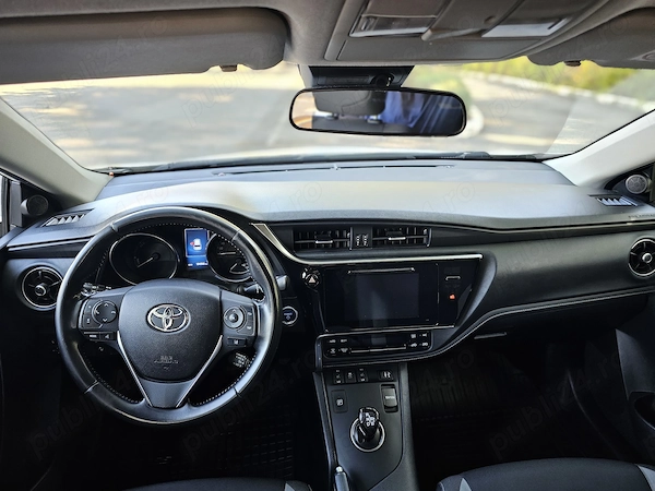 TOYOTA Auris 2018 — imagine 9