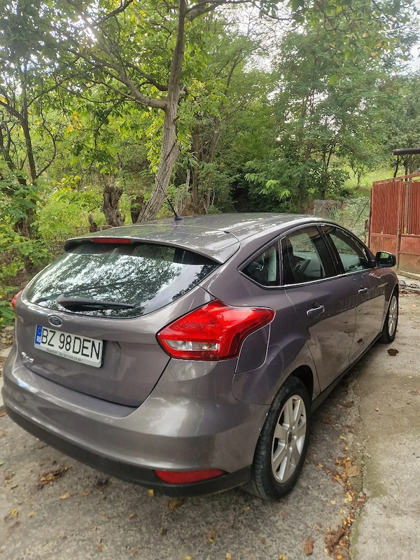 FORD Focus 2015 — imagine 4
