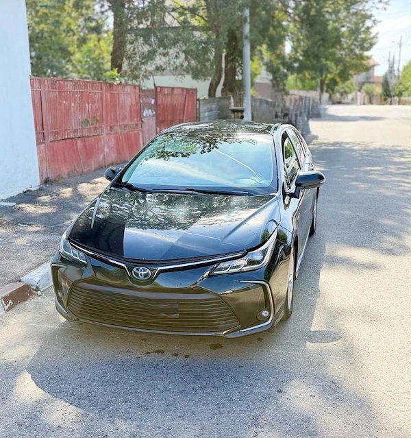 TOYOTA Corolla 2021 — imagine 4