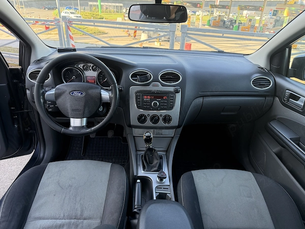 FORD Focus 2011 — imagine 2